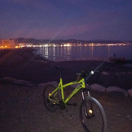 Apto A 5 Min A Pie De La Playa Màlaga Exteriér fotografie